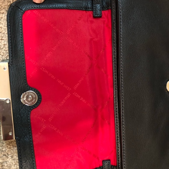 Small leather shoulder bag - Picture 3 of 8